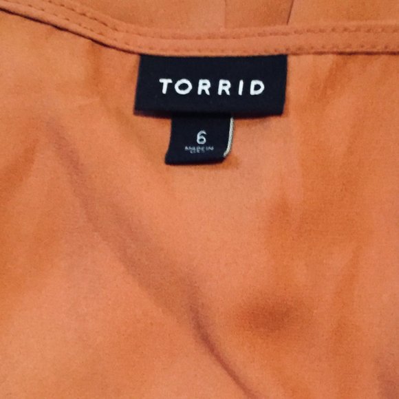 Torrid Sz 6 Marigold Surplice Tie Blouse - Picture 3 of 4
